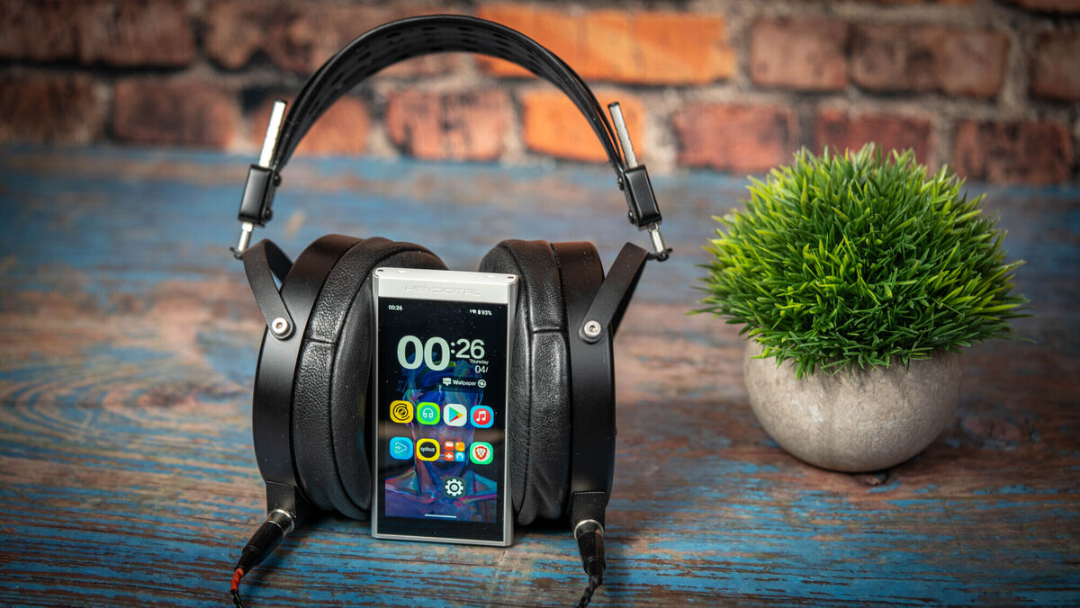 Hiby M300 Digital Audio Player. Pictures: Noel Campion.