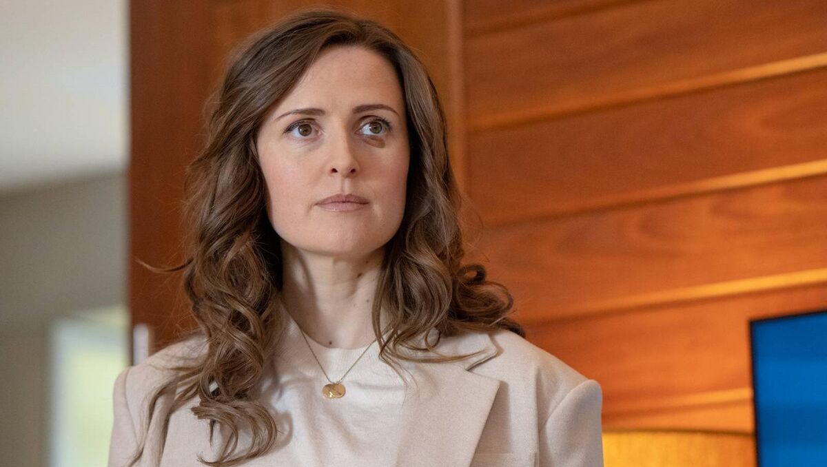 Clare Dunne as Amanda in Kin. Clare Dunne as Amanda in Kin.