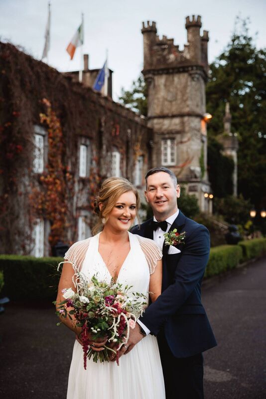 Aoife O’Sullivan and Derek McCarthy with family and guests. Pictures: Emily Doran Photography