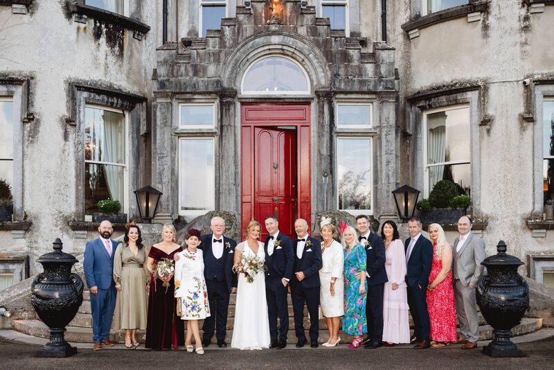Aoife O’Sullivan and Derek McCarthy with family and guests. Pictures: Emily Doran Photography