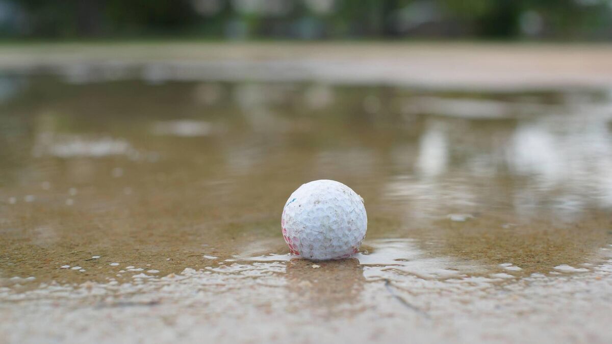 Rough times for Ireland's golf clubs as rain constantly halts play - Vimarsana News