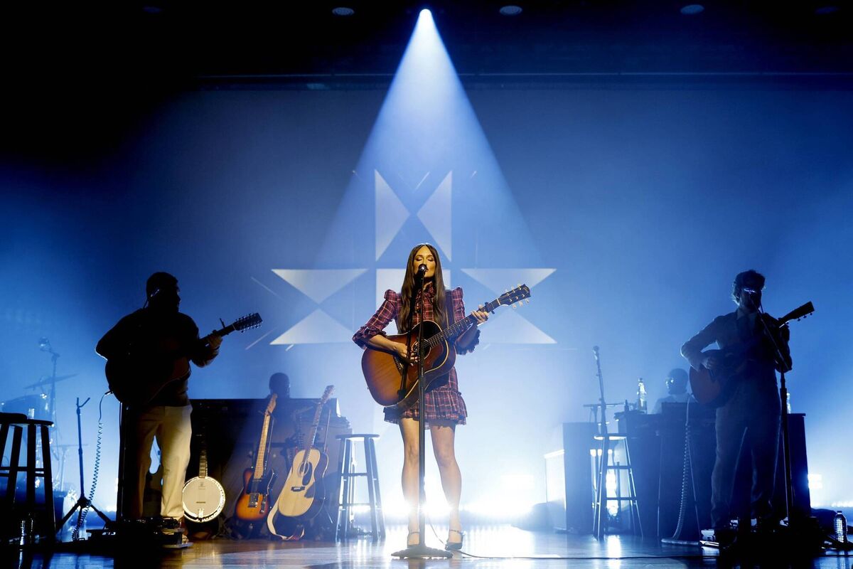 A recent image of Kacey Musgraves and her band on stage. (Photo by Jason Kempin/Getty Images for ABA) A recent image of Kacey Musgraves and her band on stage. (Photo by Jason Kempin/Getty Images for ABA)