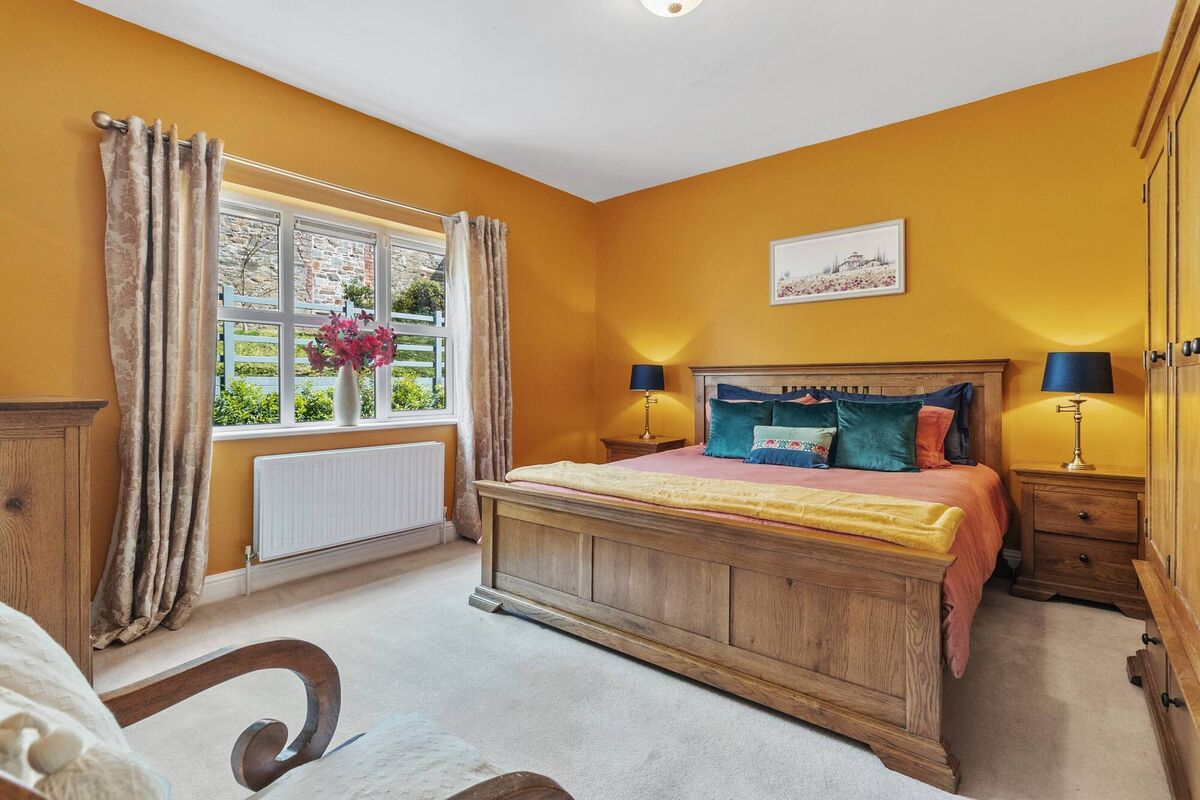 Dutch Orange downstairs bedroom Dutch Orange downstairs bedroom