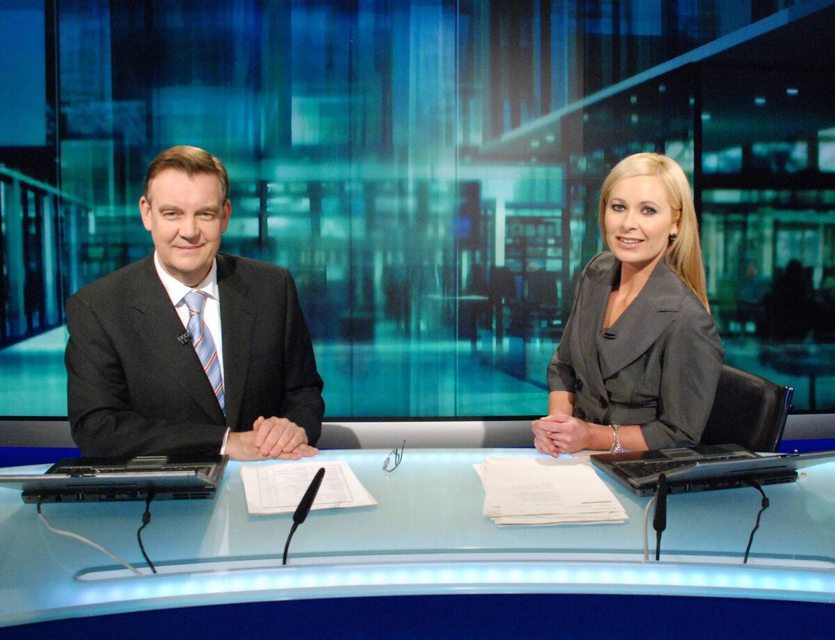 RTÉ newsreaders Bryan Dobson and Sharon Ní Bheoláin in 2009. Photo: RTÉ
