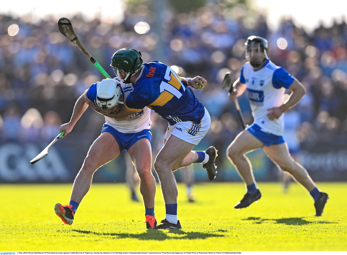 Dessie Hutchinson of Waterford in action against Cathal Barrett of Tipperary during the Munster GAA Hurling Senior Championship Round 3 match between Waterford and Tipperary at Walsh Park in Waterford. Photo by Piaras Ó Mídheach/Sportsfile