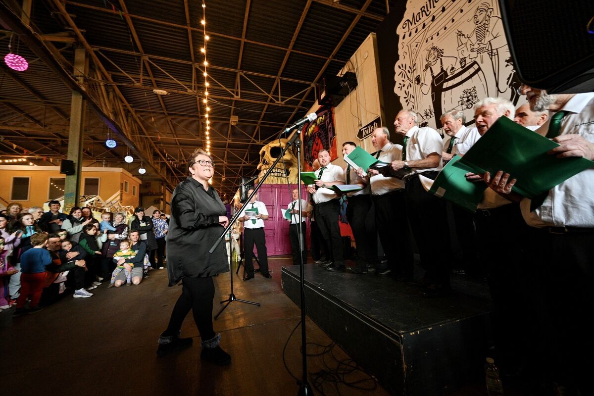 St. Vincent's GAA Mens Choir performing at the Marina Market