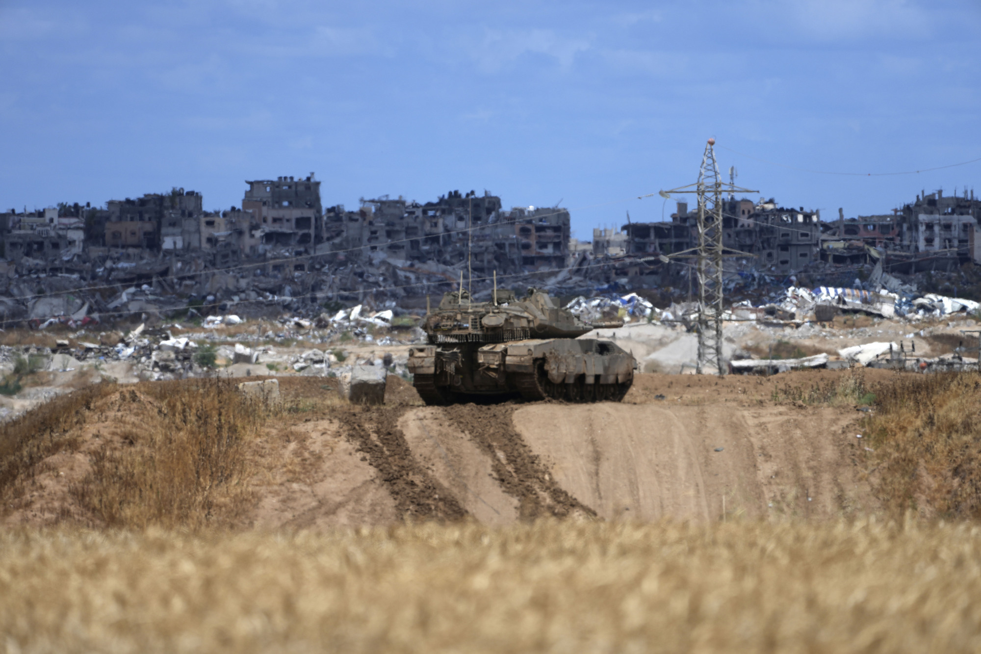 Hamas announces it has accepted an Egyptian-Qatari ceasefire proposal