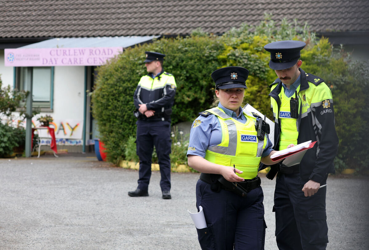 Gardaí searching for weapons in the grounds of a day care centre on Curlew Road, Drimnagh. Picture: Colin Keegan, Collins Dublin