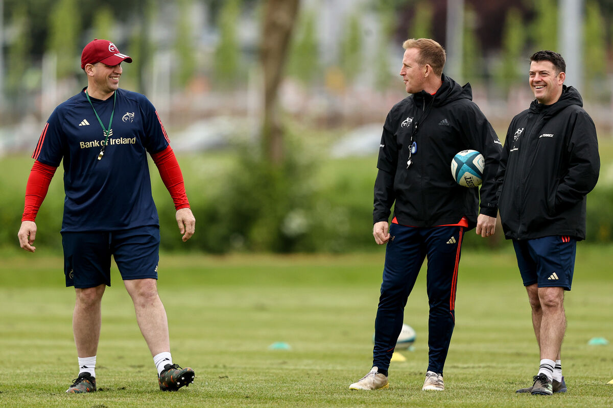 Munster defence coach Denis Leamy with attack coach Mike Prendergast and lead performance analyst & technical coach George Murray. Pic: Ben Brady, Inpho Munster defence coach Denis Leamy with attack coach Mike Prendergast and lead performance analyst & technical coach George Murray. Pic: Ben Brady, Inpho