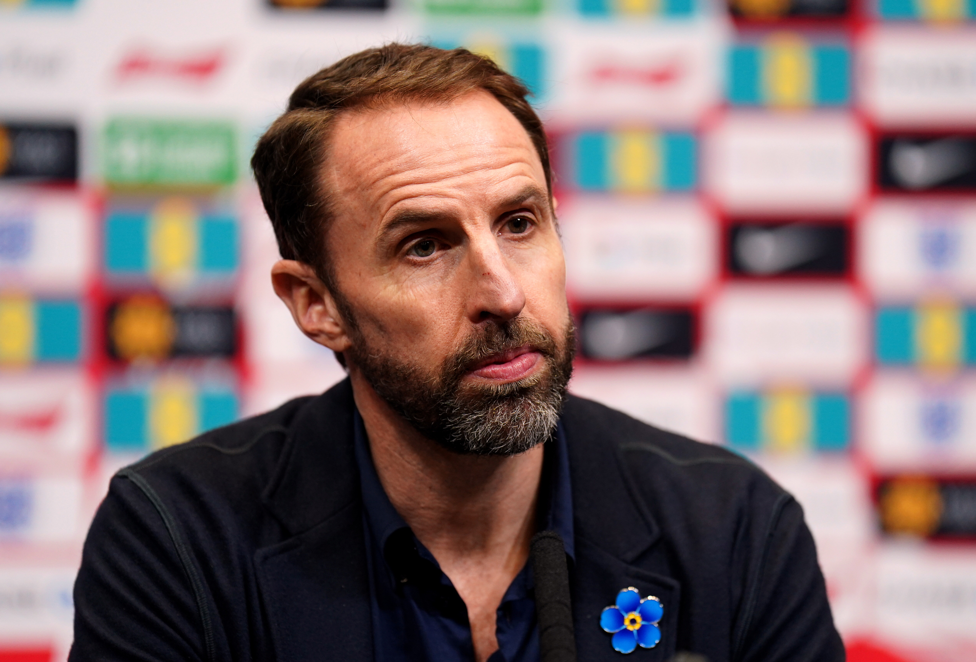Gareth Southgate only thinking about England amid Manchester United links