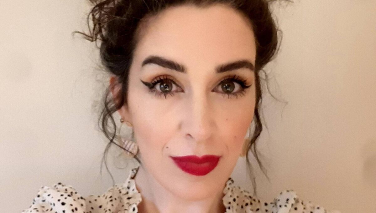 Victoria Kennefick. Victoria Kennefick.