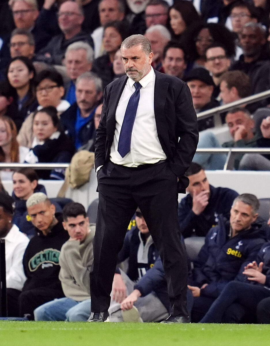 Ange Postecoglou: fragile.