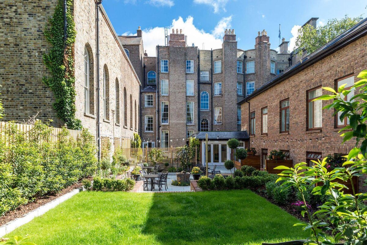 The garden at Staunton's on the Green 