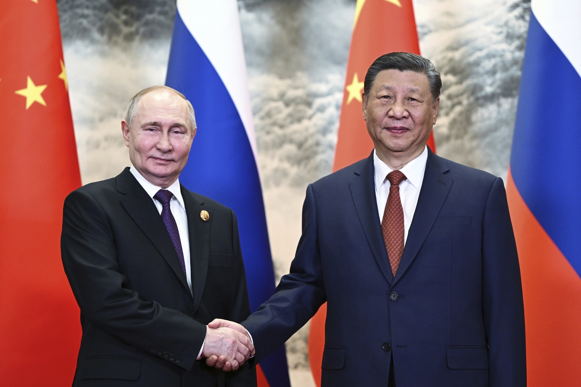 Vladimir Putin thanks Xi Jinping for efforts to resolve Ukraine conflict
