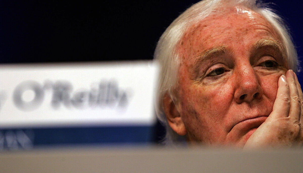 Anthony O'Reilly, Chairman of the Waterford Wedgewood group during their Annual General Meeting in 2005. 
