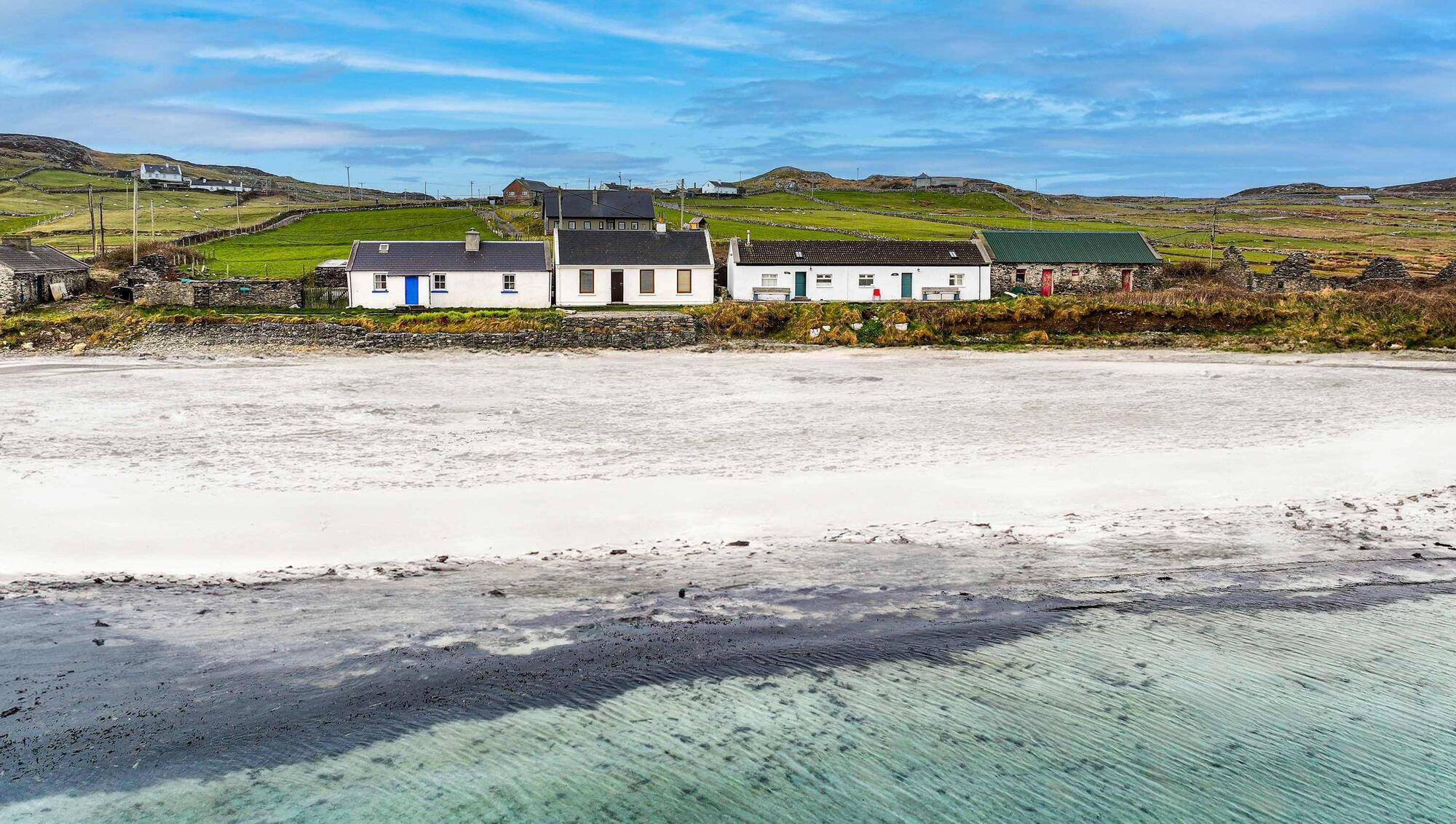 Oyster and Seagull cottages Inisbofin