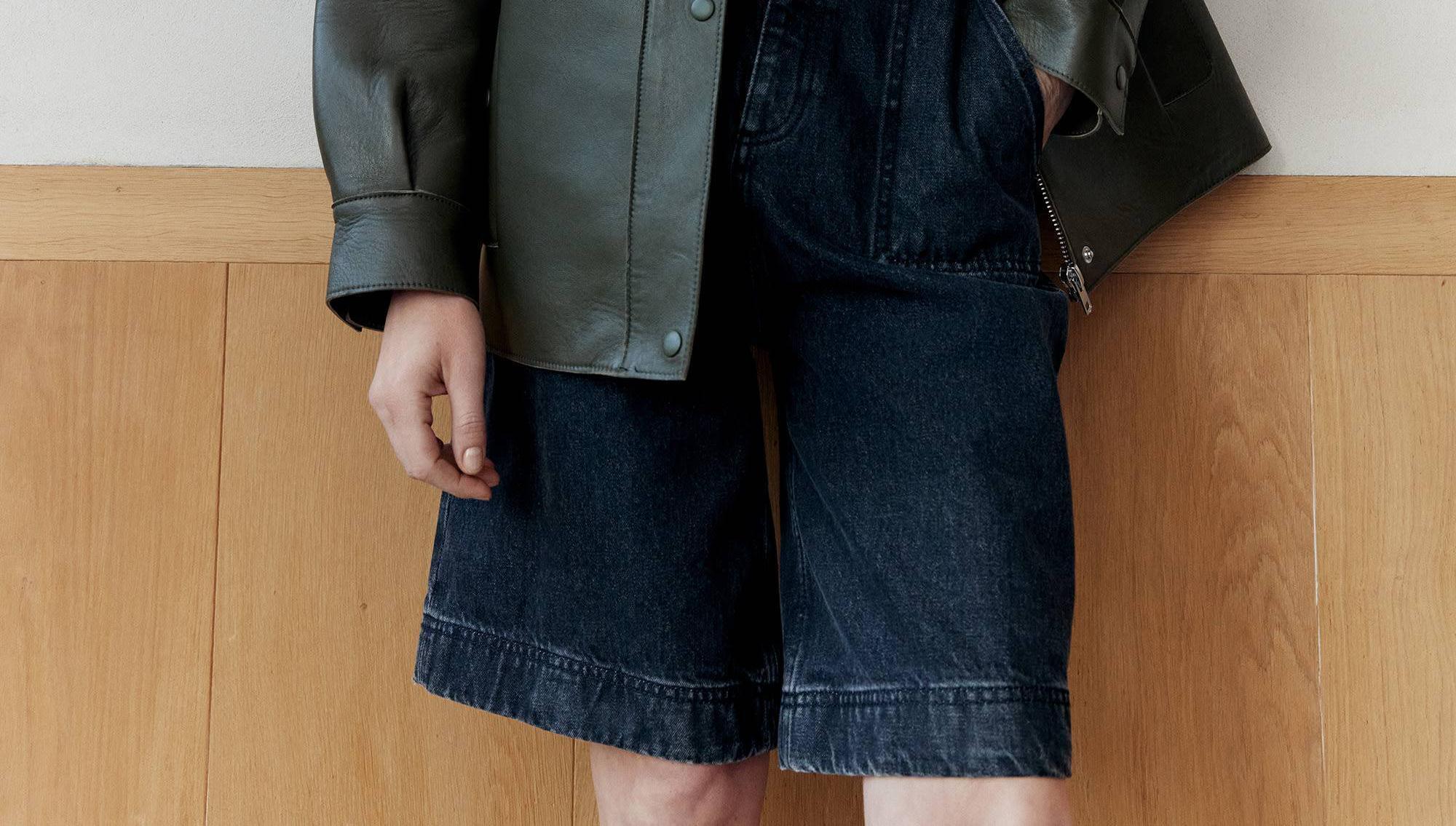 "Although I rarely wear shorter styles, when I do, I reserve them for outdoor settings like beaches and barbeques."