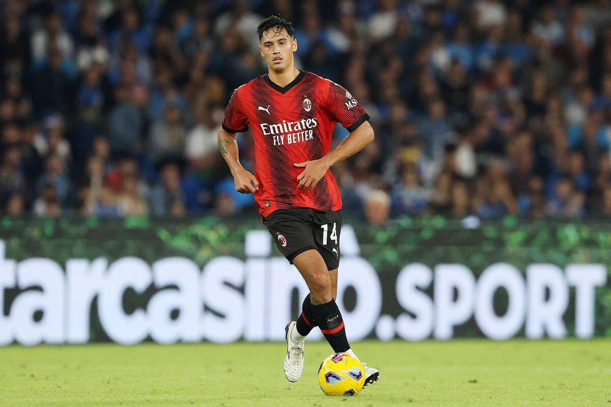 Tijjani Reijnders during the Serie A match between SSC Napoli and AC Milan