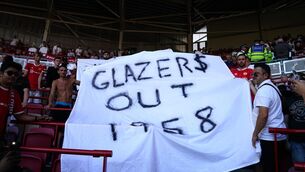 <p>Manchester United fans protest the glazers ownership</p>