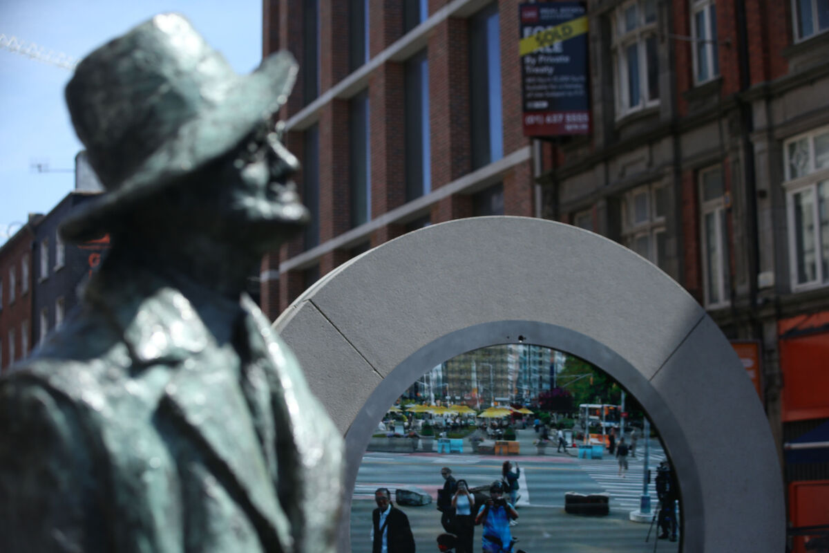Could a time delay stop antisocial behaviour spoiling the portal between Dublin and New York? Picture: Stephen Collins/Collins Photos