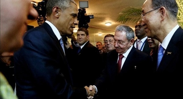 Historic handshake for Obama and Castro