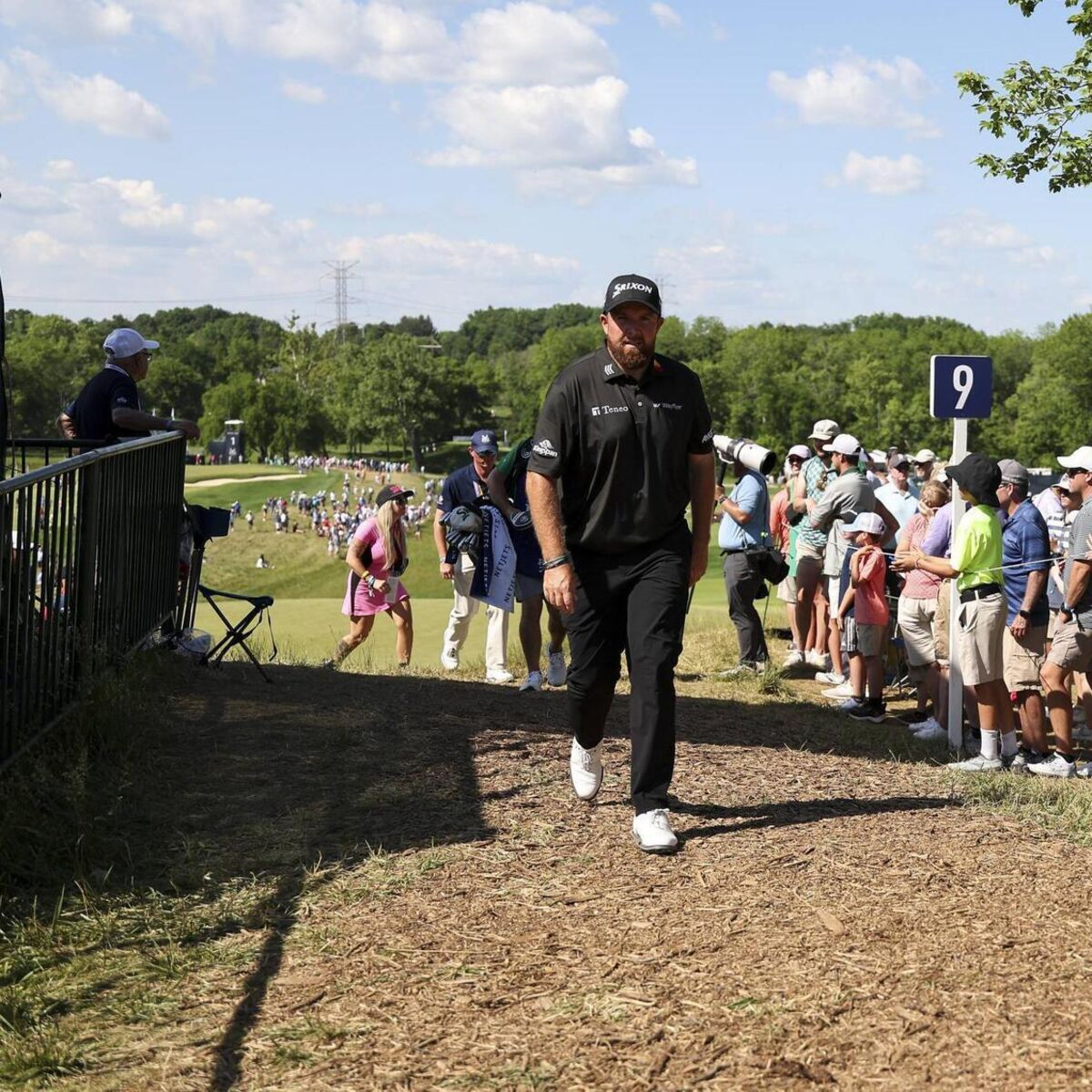 does shane lowry smoke cigarettes Its fair to say did not expect that putt to drop , (via PGATOURLIVE) Golf is a funny game.