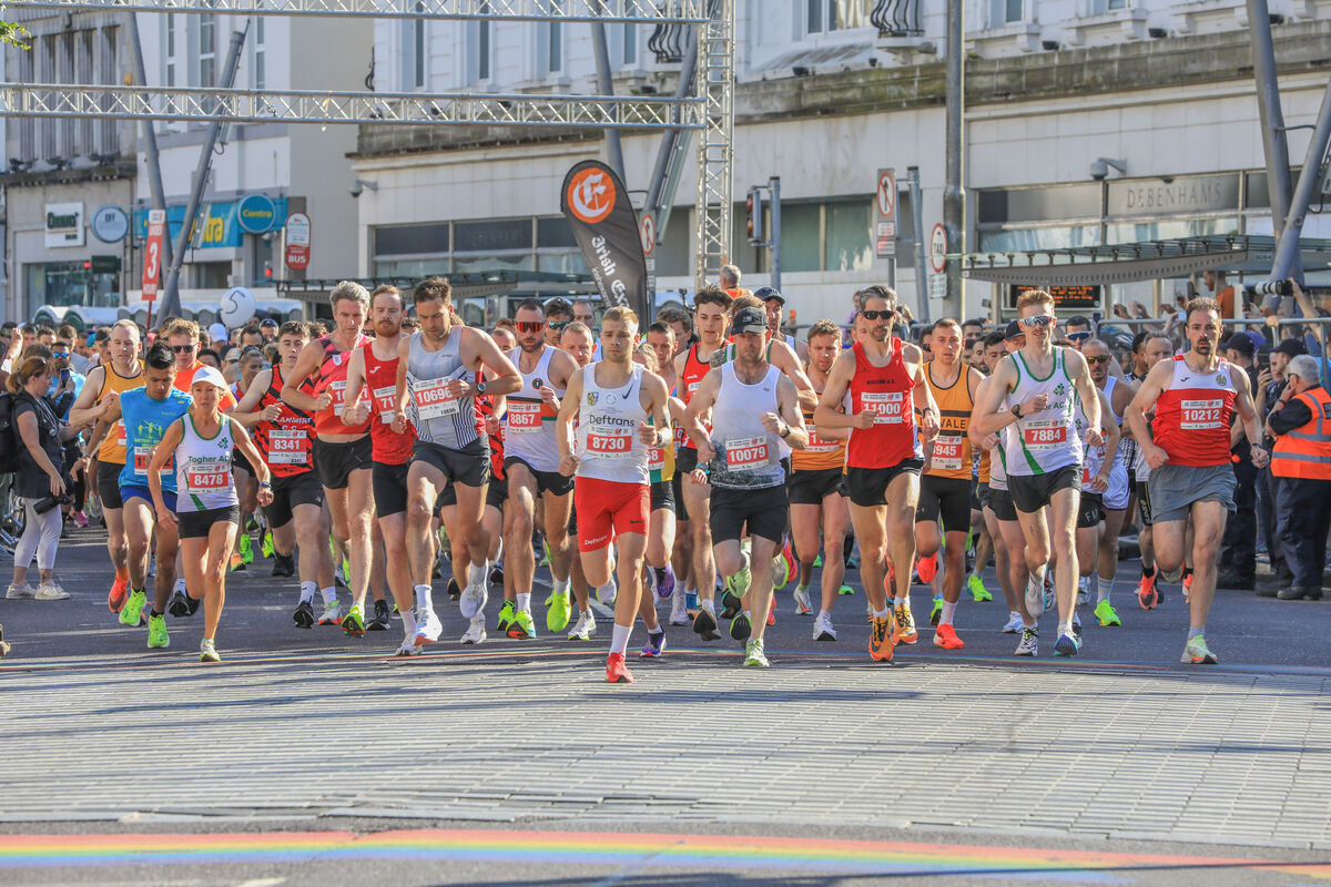 Runners in the 10k race setting off from Patrick Street part in the in Cork City. Picture: David Creedon