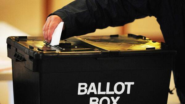 Risk of 'spontaneous and small' acts of disruption from far right during voting