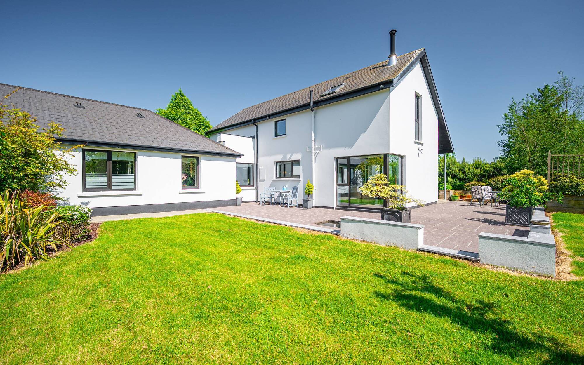 Bringing it all back home, from New Zealand to €595,000 Muriwai Cottage in Innishannon 