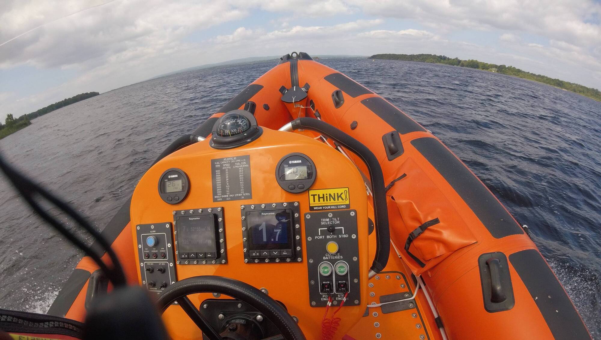 'Float to live': Public urged to swim safe after Lough Derg swimmer gets into difficulty