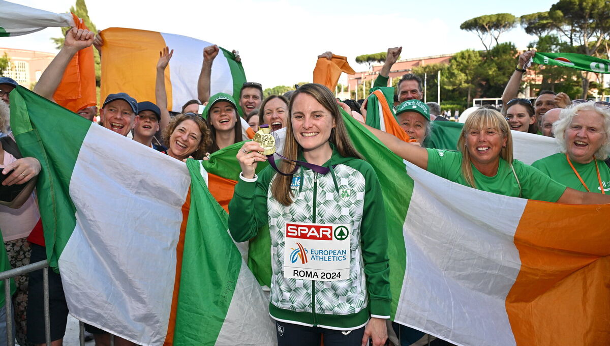 SECOND GOLD FOR IRELAND: Ciara Mageean of Ireland celebrates with supporters and her gold medal after winning the Women's 1500m final during day four of the 2024 European Athletics Championships at the Stadio Olimpico in Rome, Italy. Pic: Sam Barnes/Sportsfile SECOND GOLD FOR IRELAND: Ciara Mageean of Ireland celebrates with supporters and her gold medal after winning the Women's 1500m final during day four of the 2024 European Athletics Championships at the Stadio Olimpico in Rome, Italy. Pic: Sam Barnes/Sportsfile