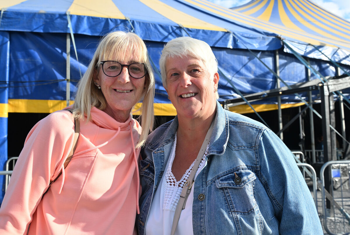 Grainne Sargent and Jane Malone at Bryan Adams Live at the Marquee, Cork. Picture Dan Linehan Grainne Sargent and Jane Malone at Bryan Adams Live at the Marquee, Cork. Picture Dan Linehan