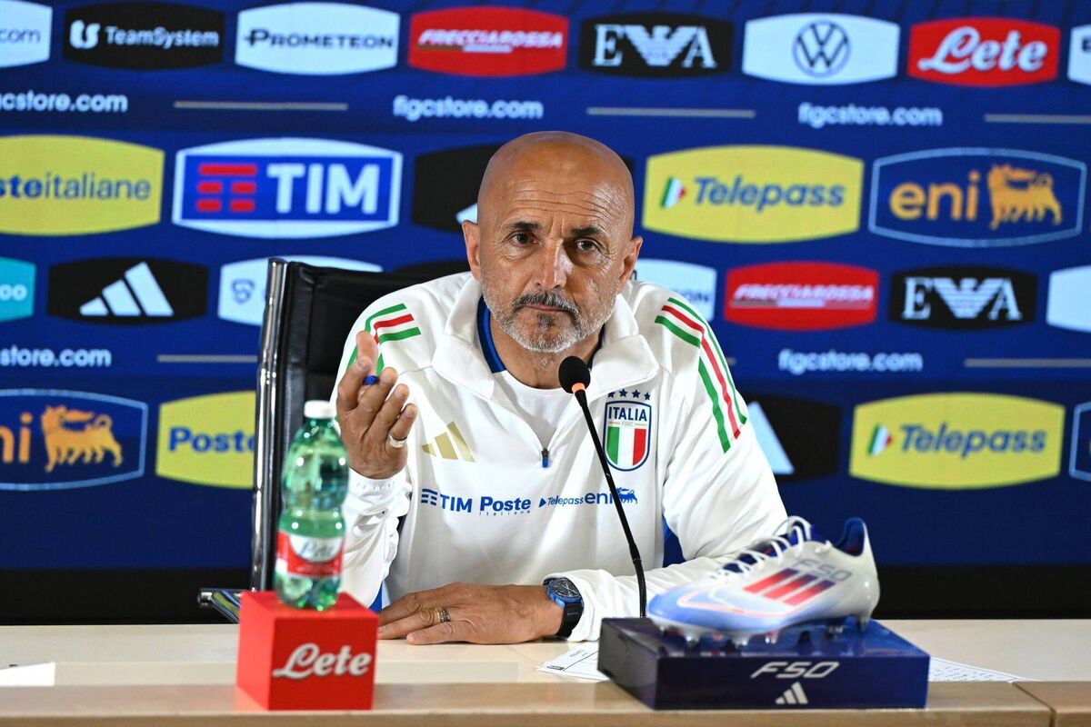 BALD AMBITION: Italy head coach Luciano Spalletti meets the press in Florence. Pic: Claudio Villa/Getty Images BALD AMBITION: Italy head coach Luciano Spalletti meets the press in Florence. Pic: Claudio Villa/Getty Images