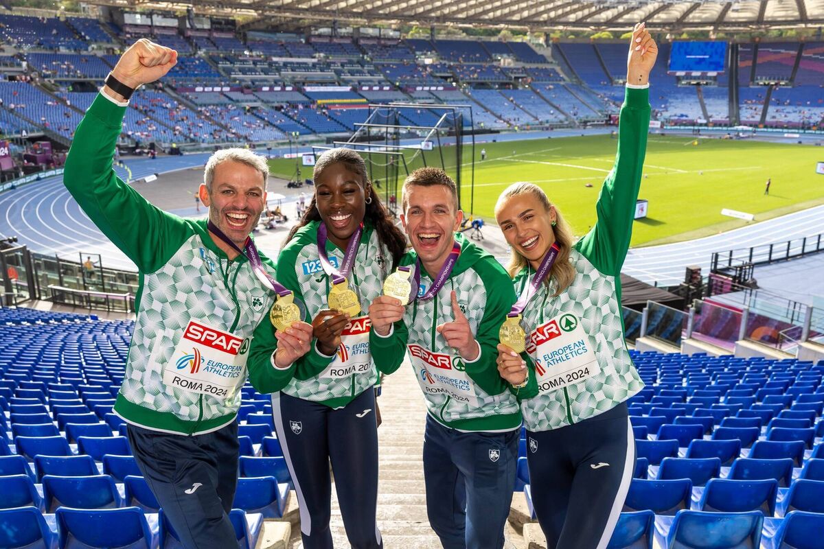 MIXED BLESSING: Ireland’s Tom Barr, Rhasidat Adeleke, Sharlene Mawdsley and Chris O’Donnell celebrate with their gold medals Mandatory Credit ©INPHO/Morgan Treacy