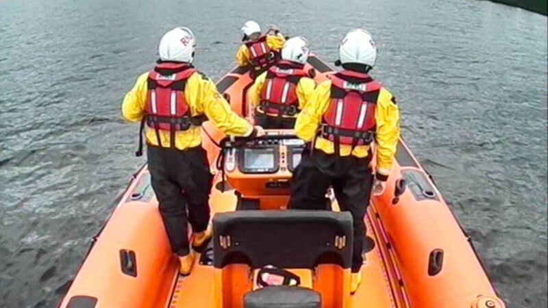 Two rescued after speed boat suffers engine failure on Lough Derg