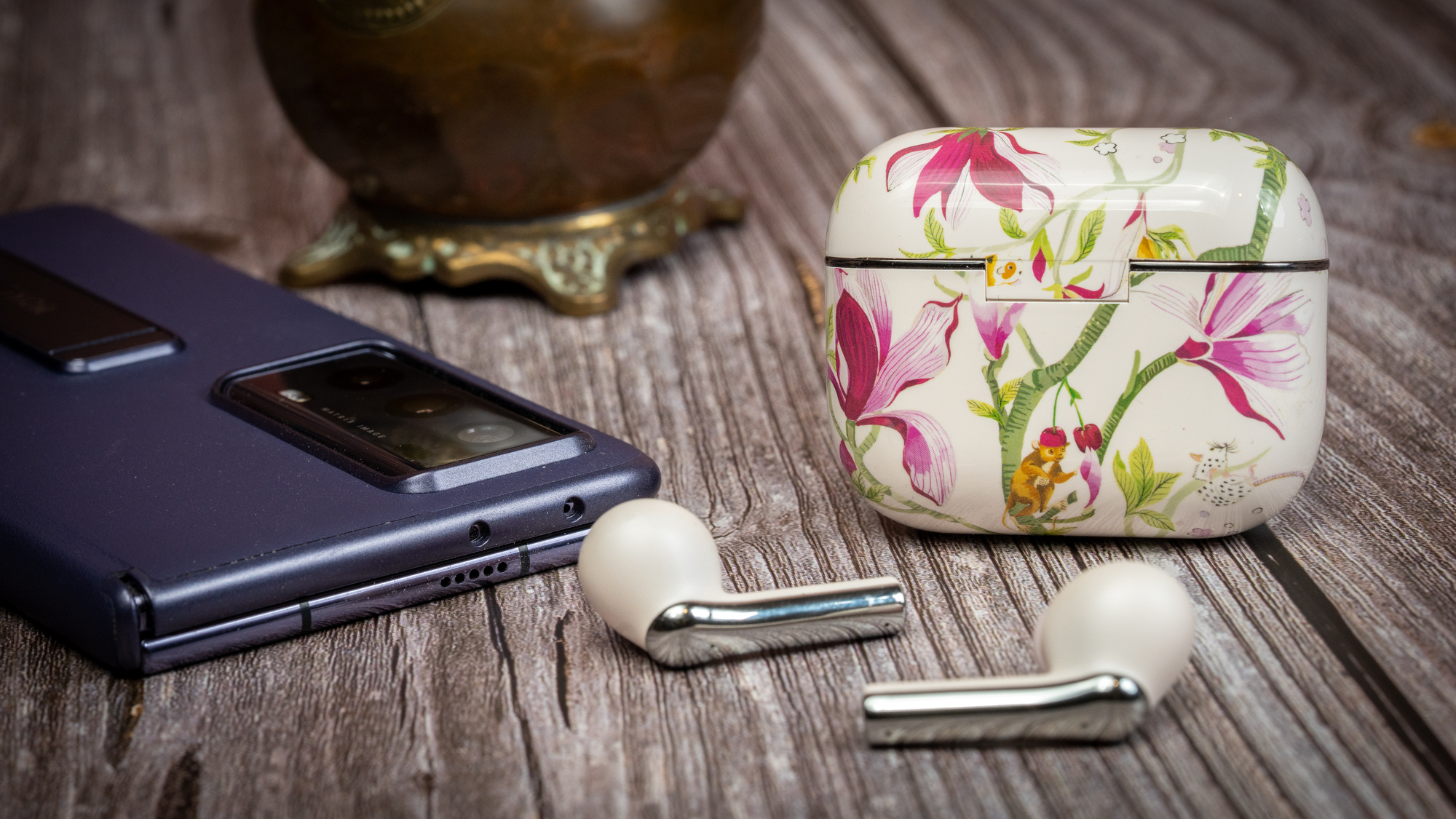 VQ Skylark true wireless Bluetooth earbuds: Where Cath Kidston style meets tech