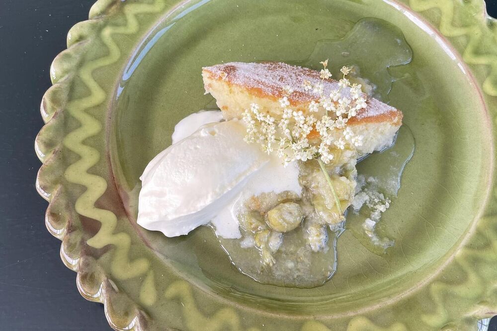 Gooseberry & Elderflower Pudding