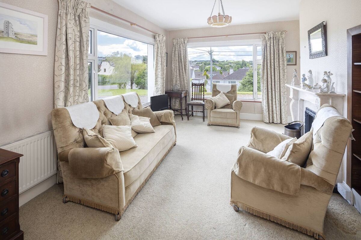 Ardarrig inside is bright