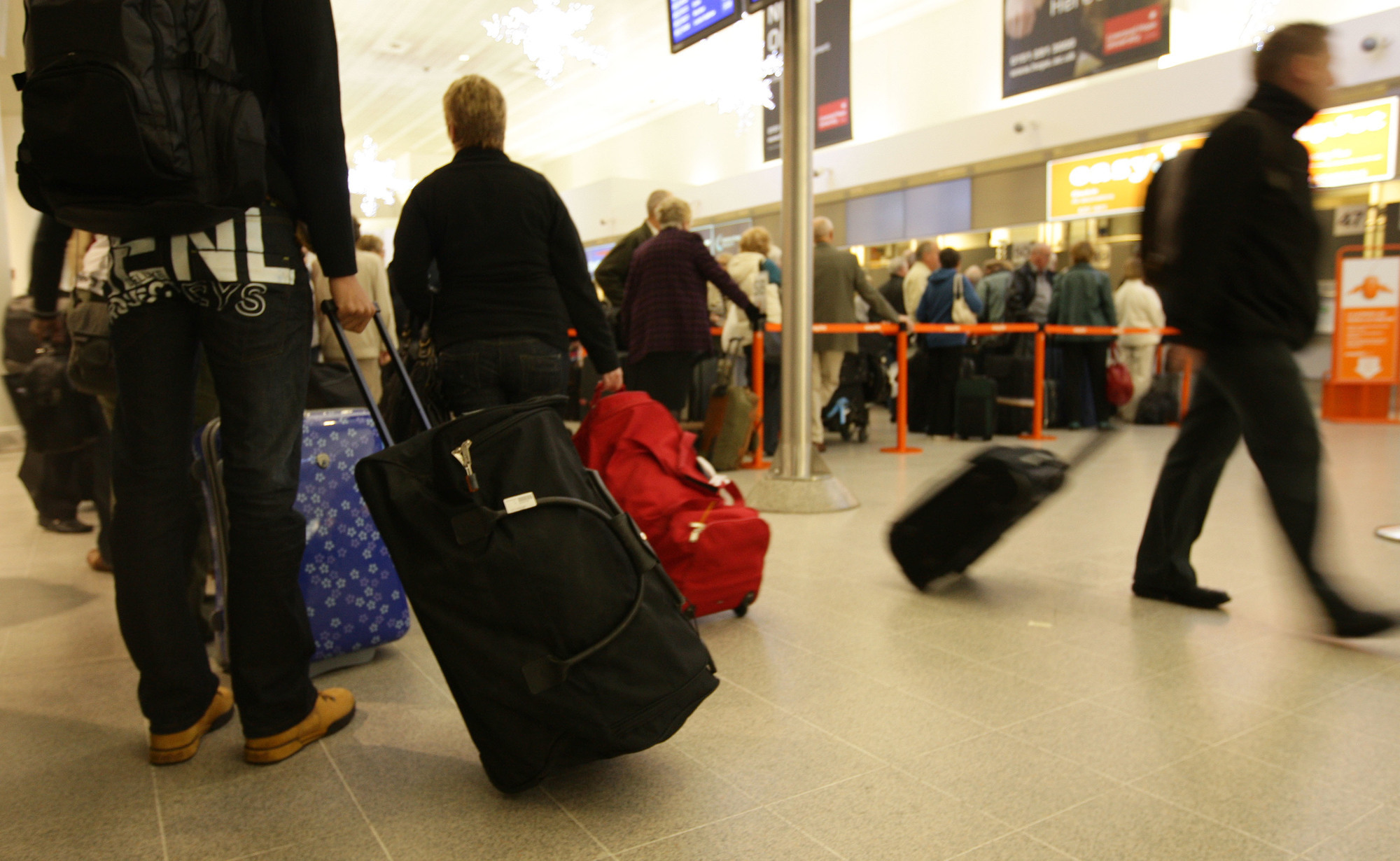 Quarter of flights from Manchester Airport cancelled after major power cut