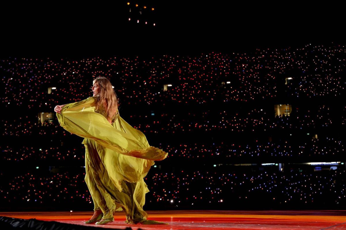 Swift's fans love getting involved in a fan chant. Picture: Graham Denholm/Getty Images Swift's fans love getting involved in a fan chant. Picture: Graham Denholm/Getty Images