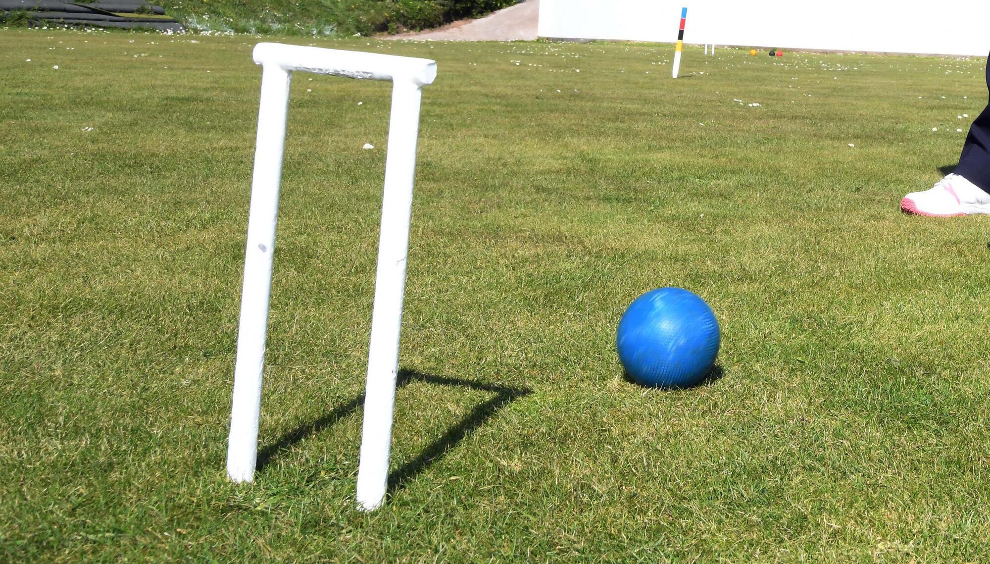 Gambling debts led star croquet player to play key role in smishing text scam, court hears
