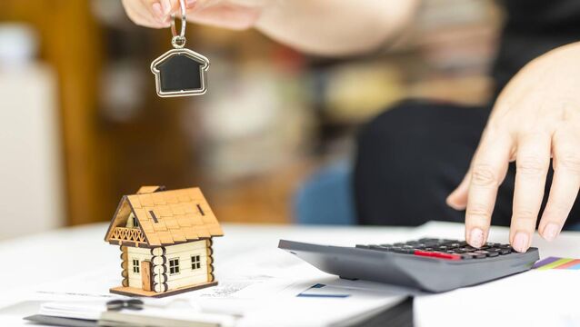 <p>It is understood that the new emergency legislation could save students and their families up to €13,000 in rent on leasing student accommodation.</p>