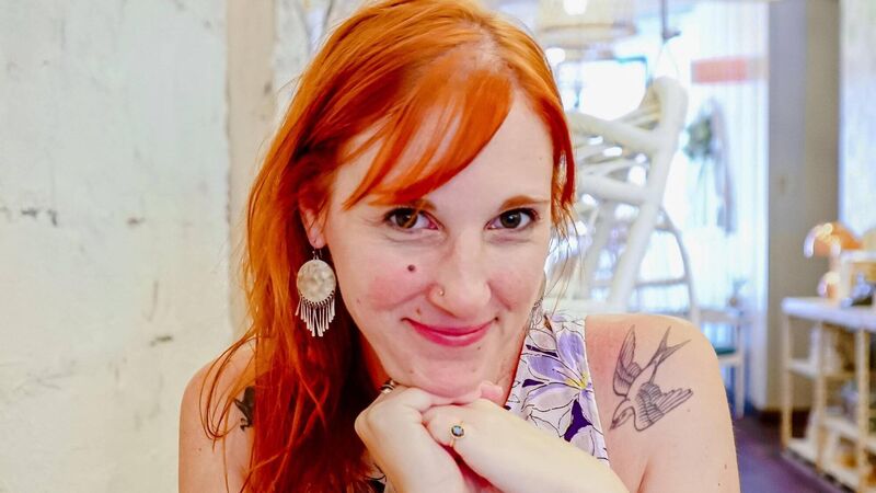 Beginner’s Pluck: Freelance editor Amy Ewing Beginner’s Pluck: Freelance editor Amy Ewing