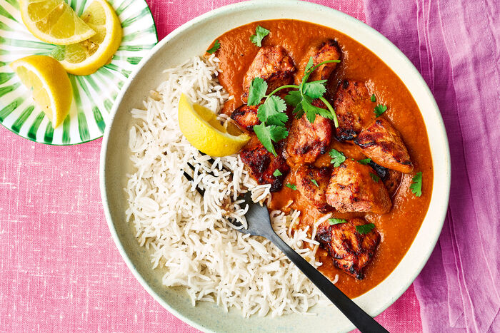 Pinch of Nom’s air fryer chicken tikka masala