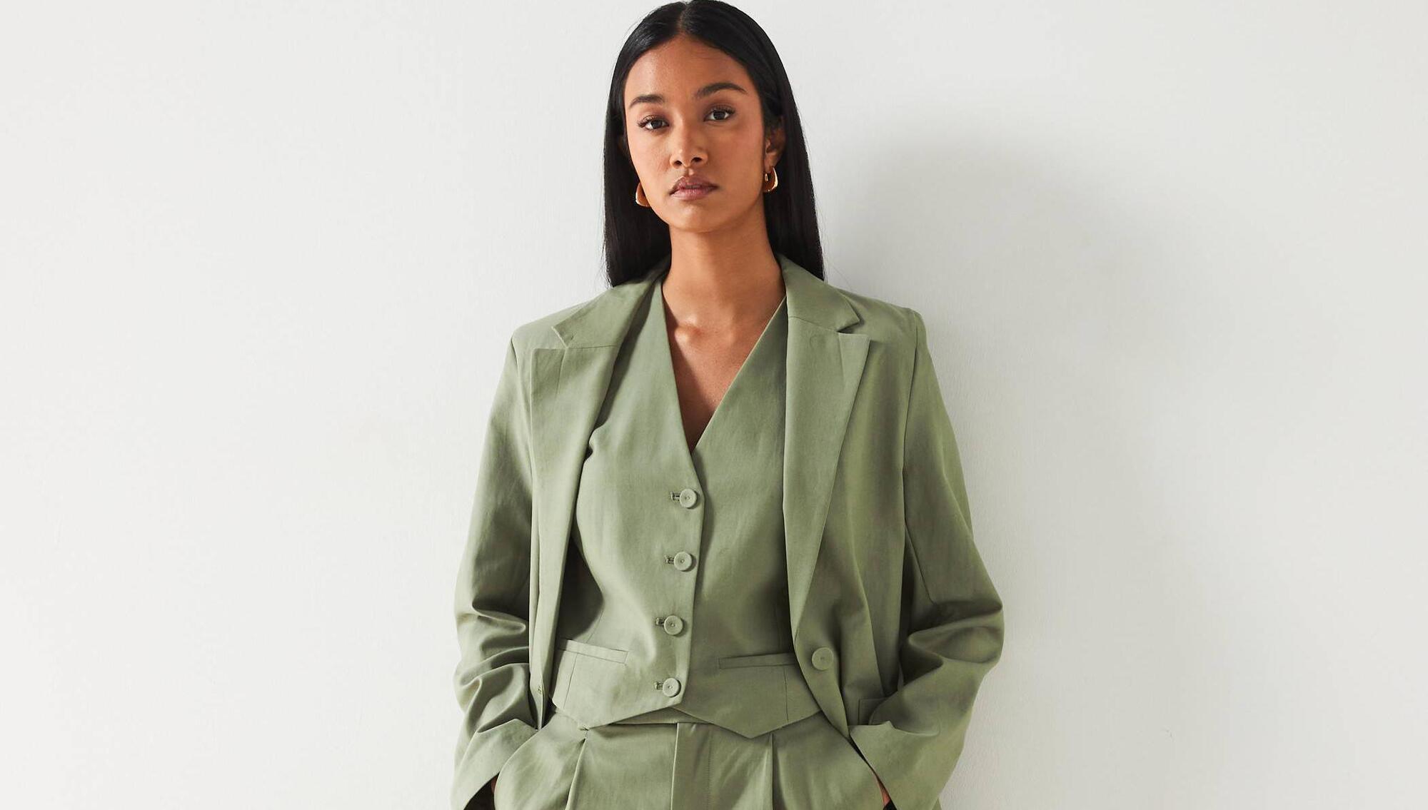 Stay office-appropriate while keeping cool in lightweight fabrics.