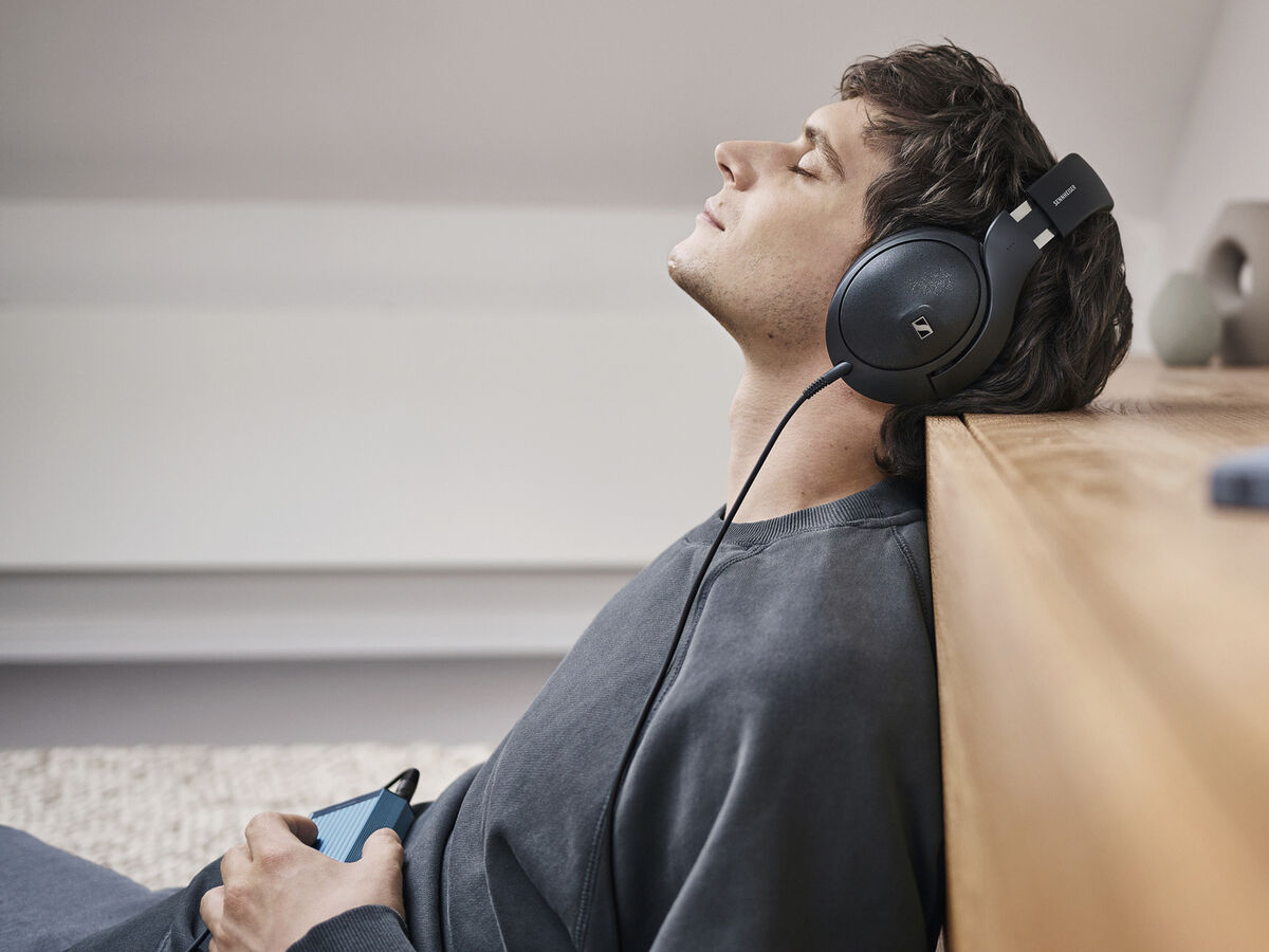 Sennheiser HD 620S: Audiophile-grade closed-back headphones for