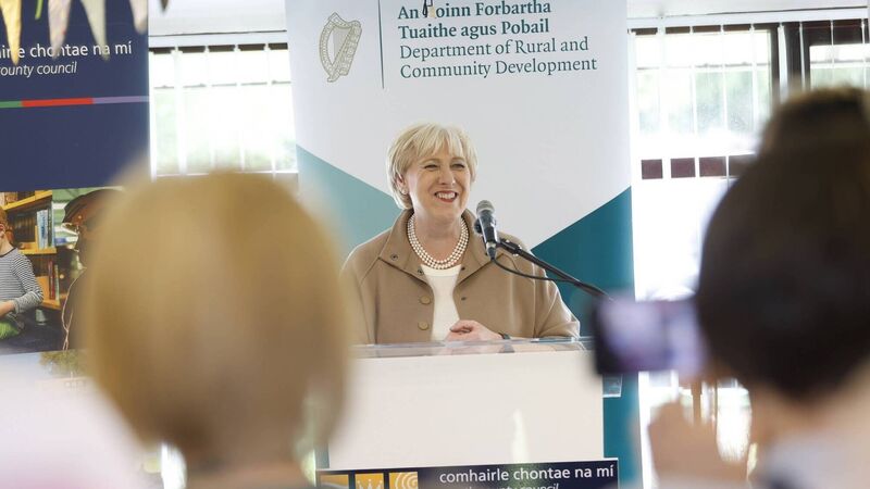 Humphreys to prioritise hot school meals plan but plays down €20 rise in welfare rates Humphreys to prioritise hot school meals plan but plays down €20 rise in welfare rates