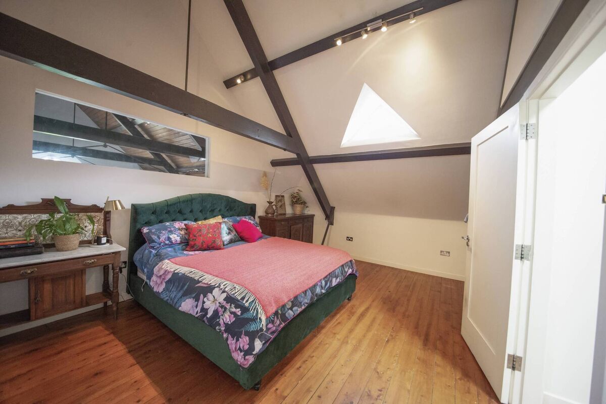 Loft bedroom Loft bedroom