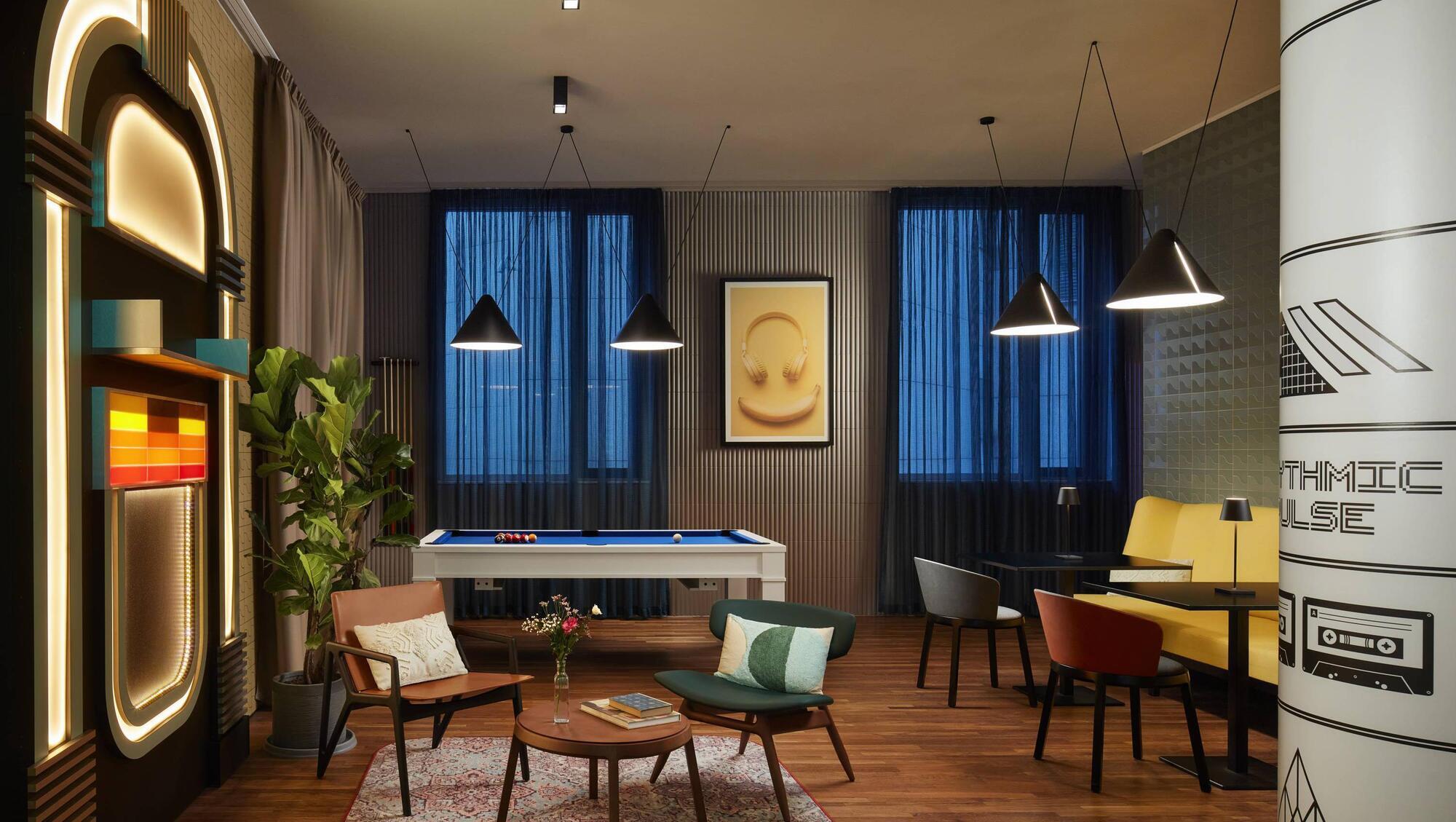 The lounge at Frankfurt's Avani Hotel