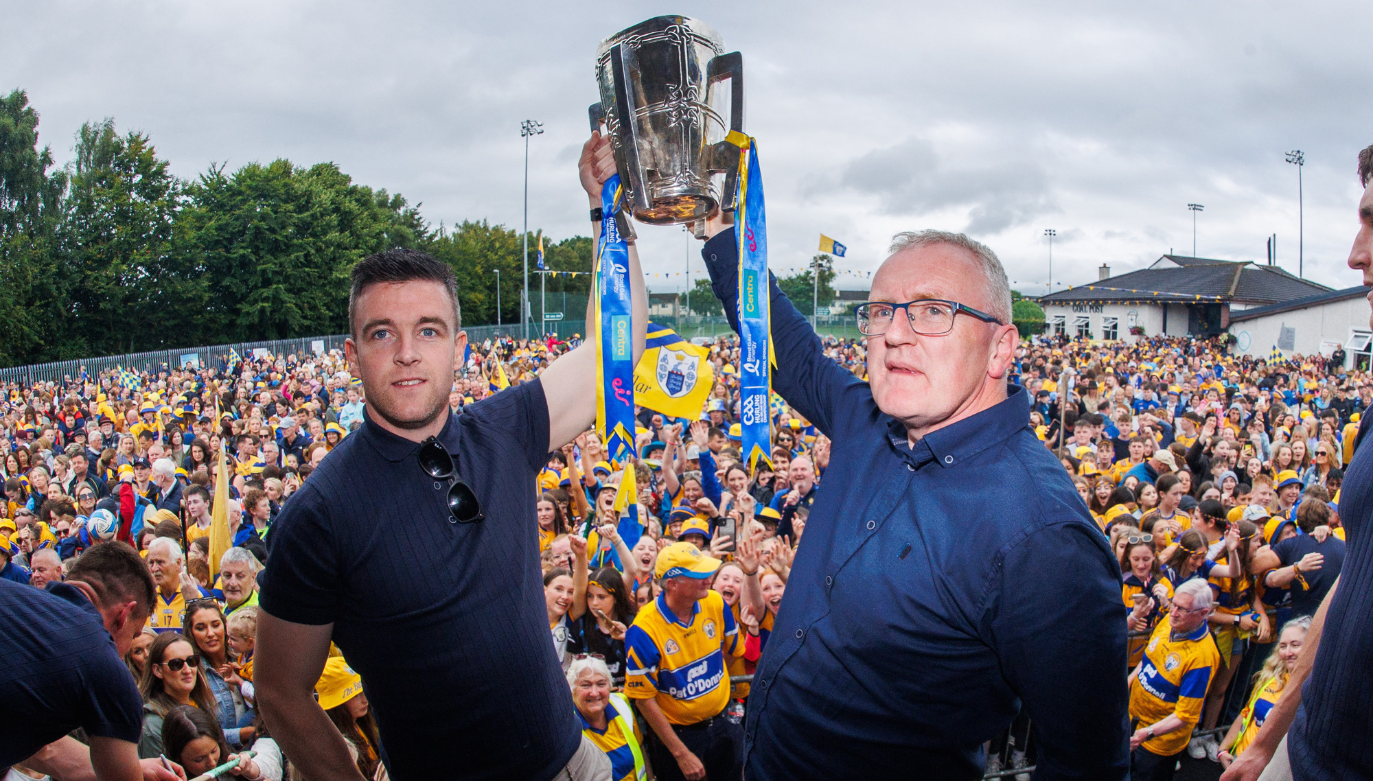 'The players are now immortal': Thousands turn out to welcome home victorious Clare hurlers